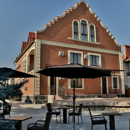 Villa Alfredo Odessa Buitenkant foto