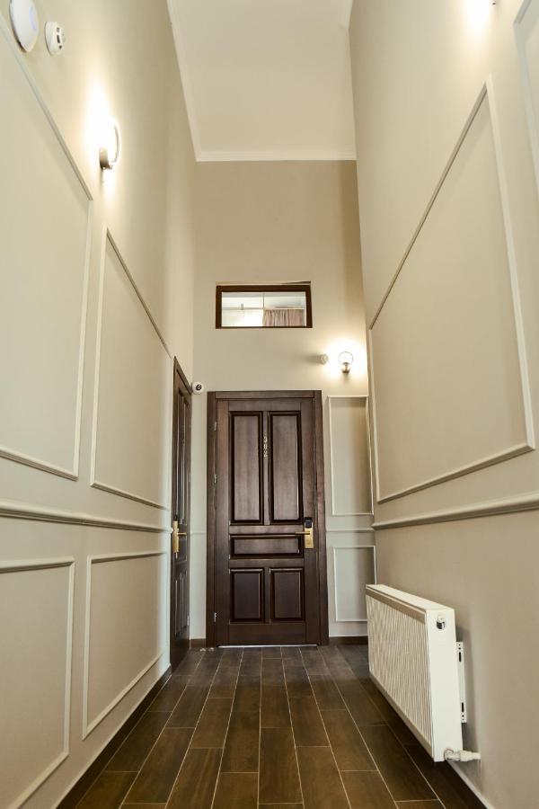 Villa Alfredo Odessa Buitenkant foto